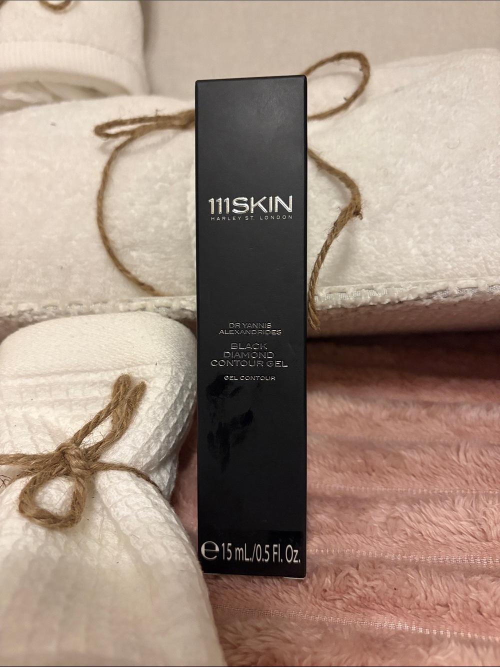 111SKIN Black Diamond Contour Gel